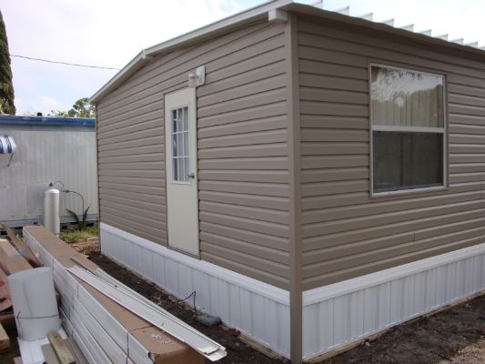 adding siding and skirting